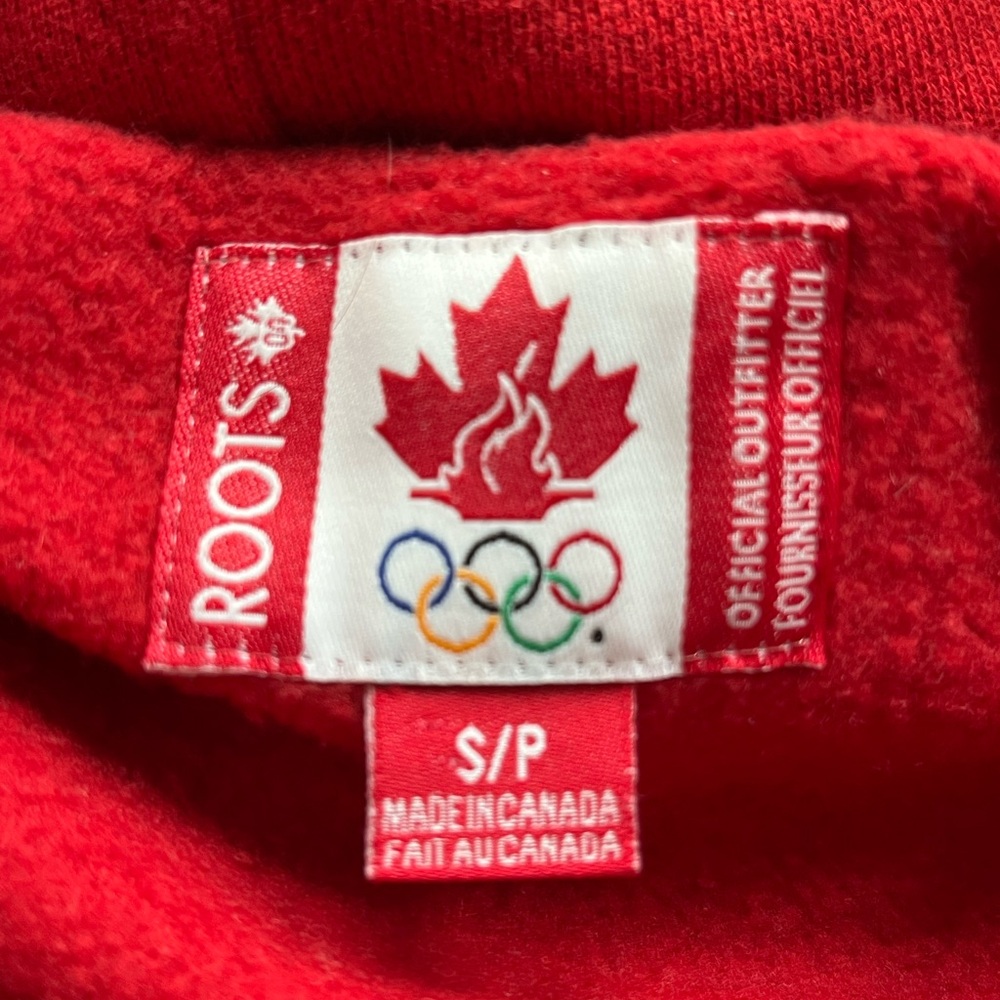 Roots Women Hoodie Olympic Team Canada Size Small limited edition - Picture 9 of 9